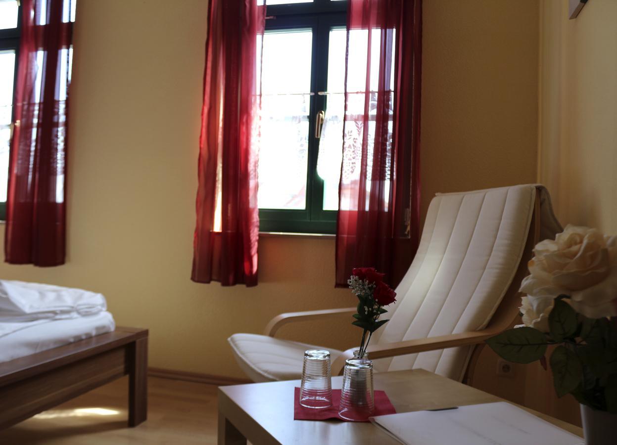 Gasthaus & Pension "Zur Rose" Βαϊμάρη Εξωτερικό φωτογραφία