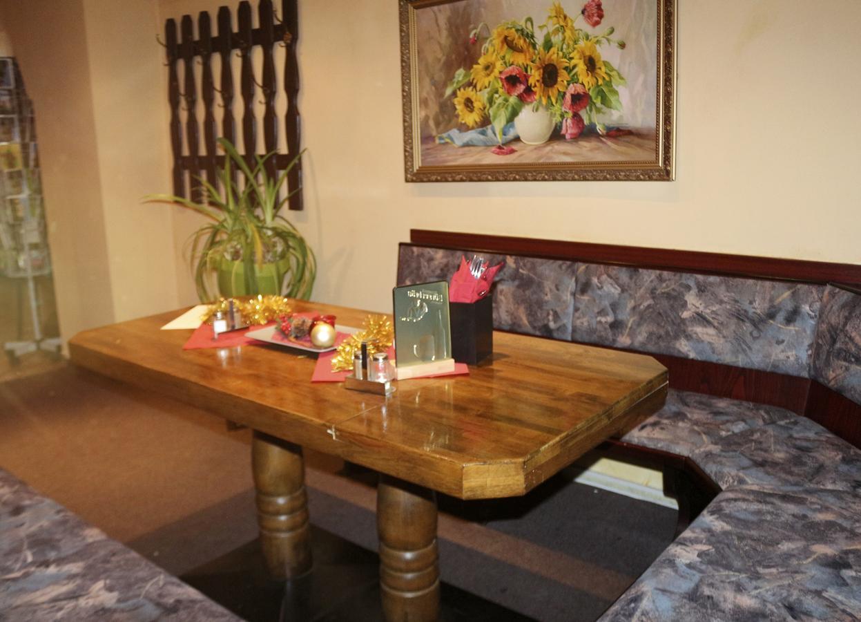 Gasthaus & Pension "Zur Rose" Βαϊμάρη Εξωτερικό φωτογραφία