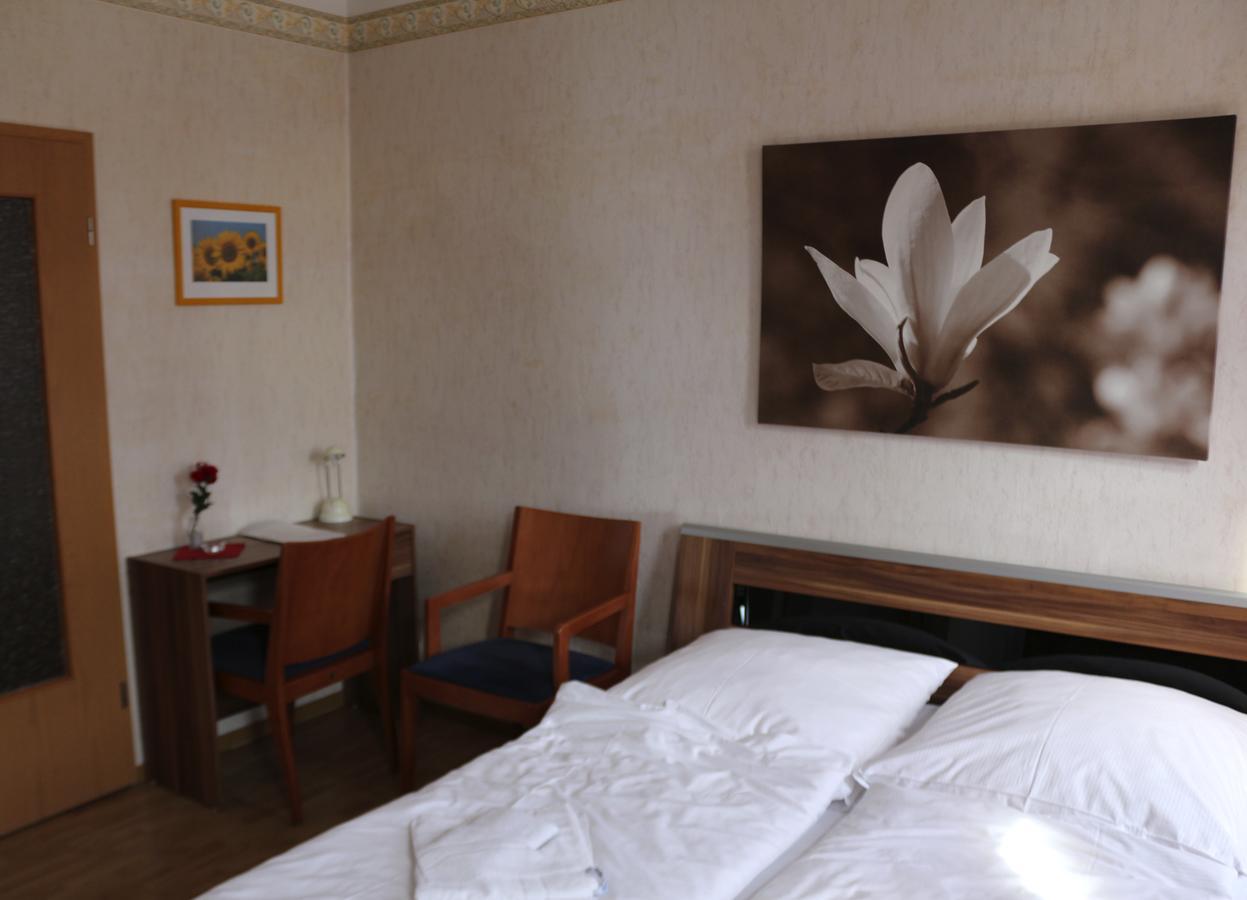 Gasthaus & Pension "Zur Rose" Βαϊμάρη Εξωτερικό φωτογραφία